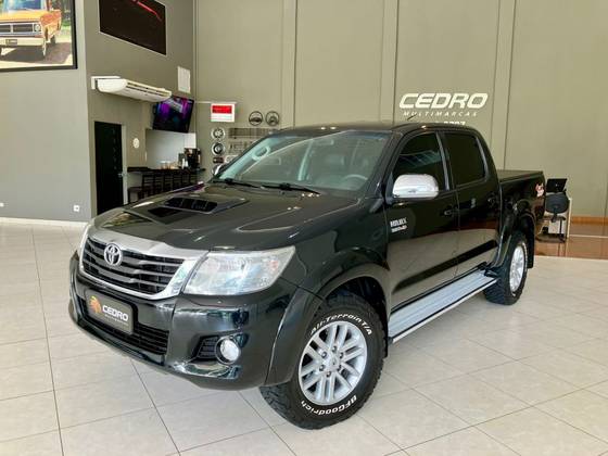 TOYOTA HILUX 3.0 SRV 4X4 CD 16V TURBO INTERCOOLER DIESEL 4P AUTOMÁTICO